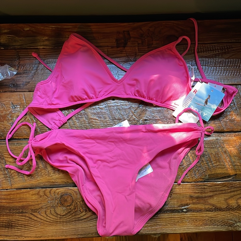 Roxy pink bikini